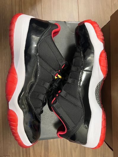 NIKE AIR JORDAN 11 RETRO LOW BRED