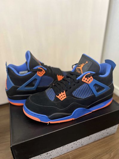 NIKE AIR JORDAN 4 RETRO "CAVS"