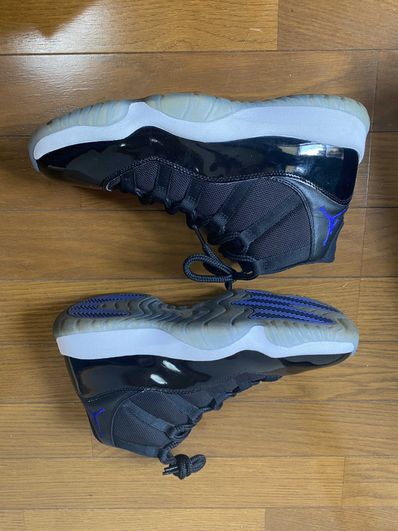 Nike Air Jordan 11 Retro "Space Jam" (2016)