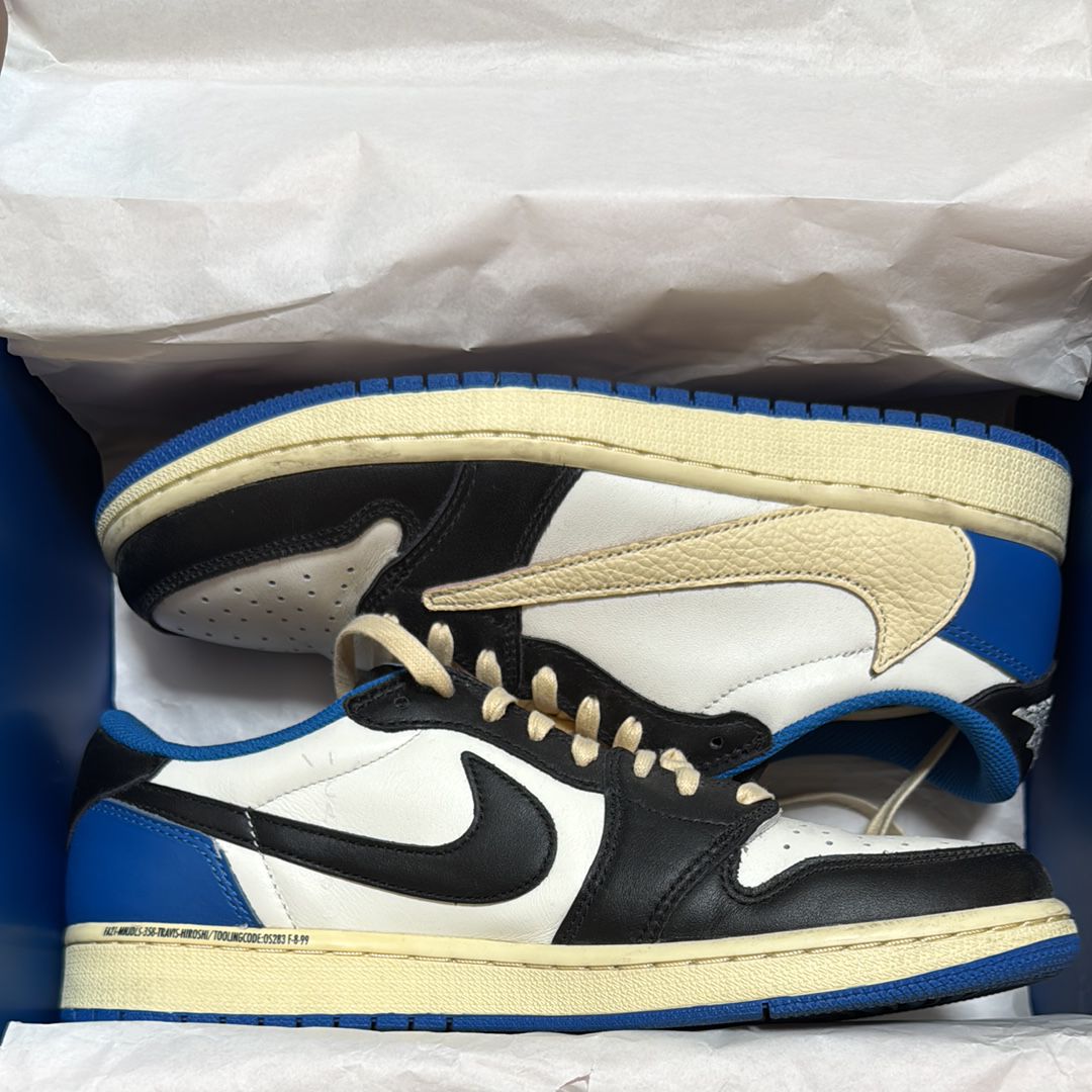 Travis Scott × fragment design × Nike Air Jordan 1 Low OG SP "Military Blue"