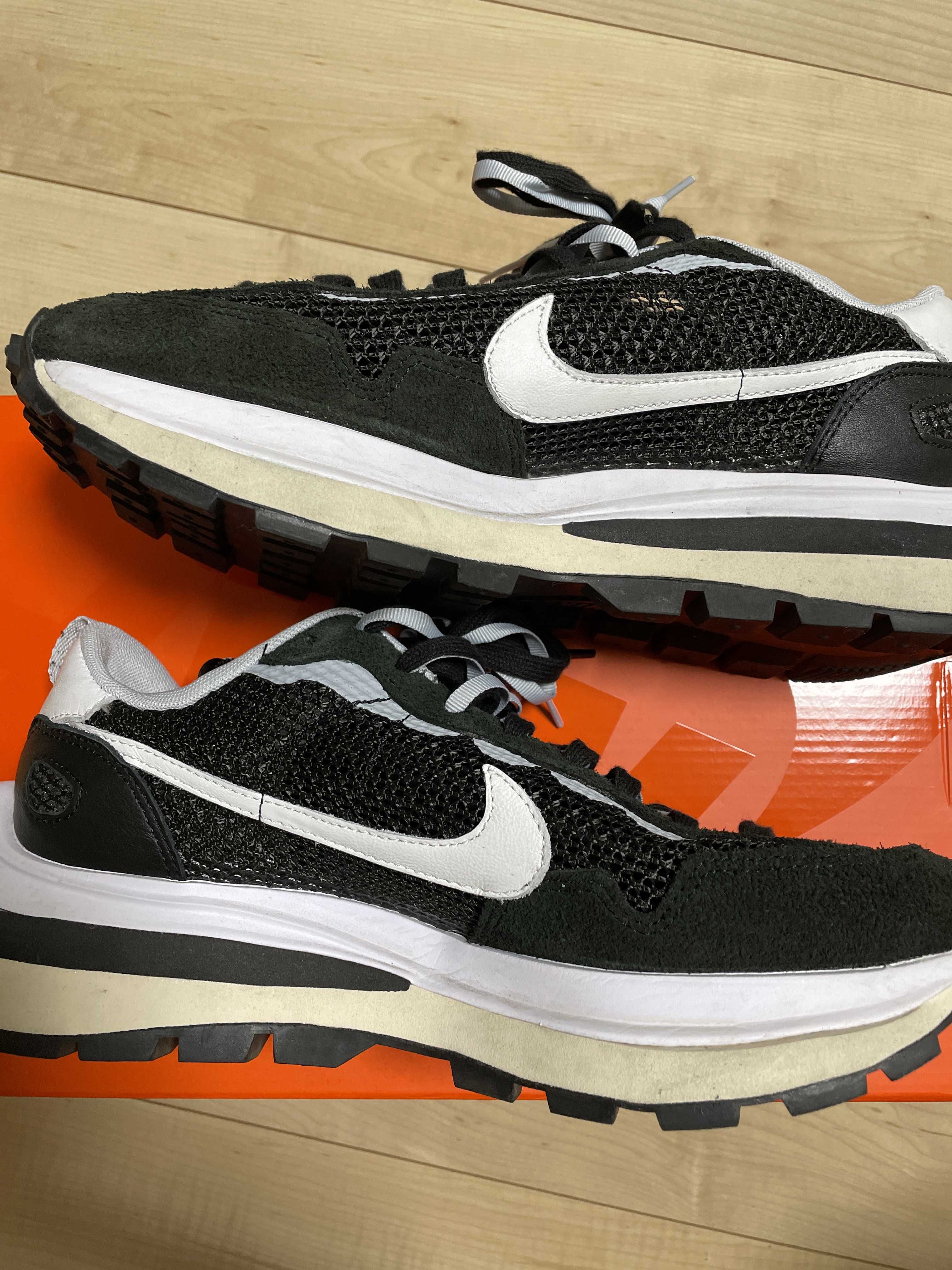 sacai × Nike Vapor Waffle "Black and White"