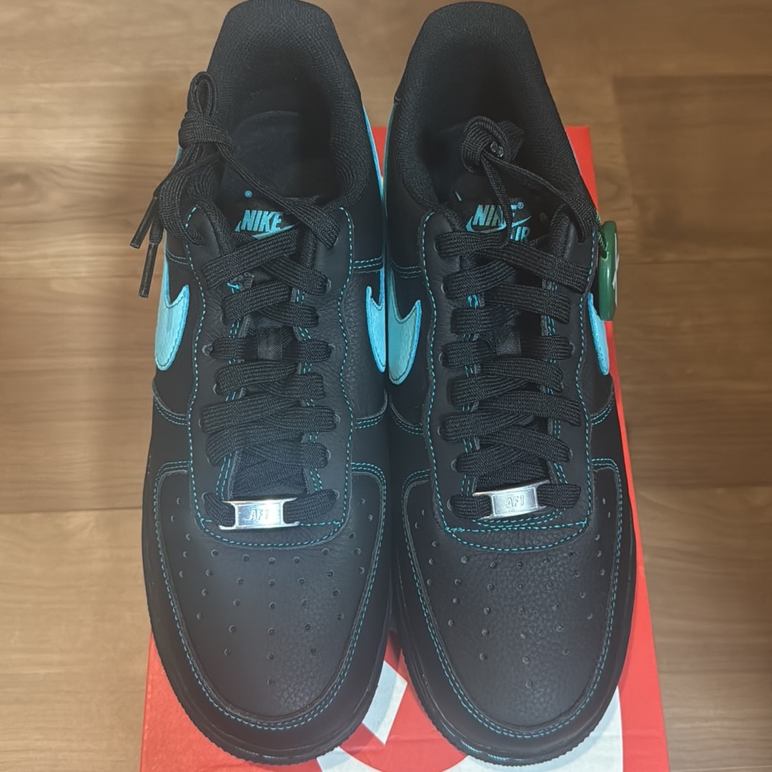 Nike Air Force 1 Low "Black Tiffany"