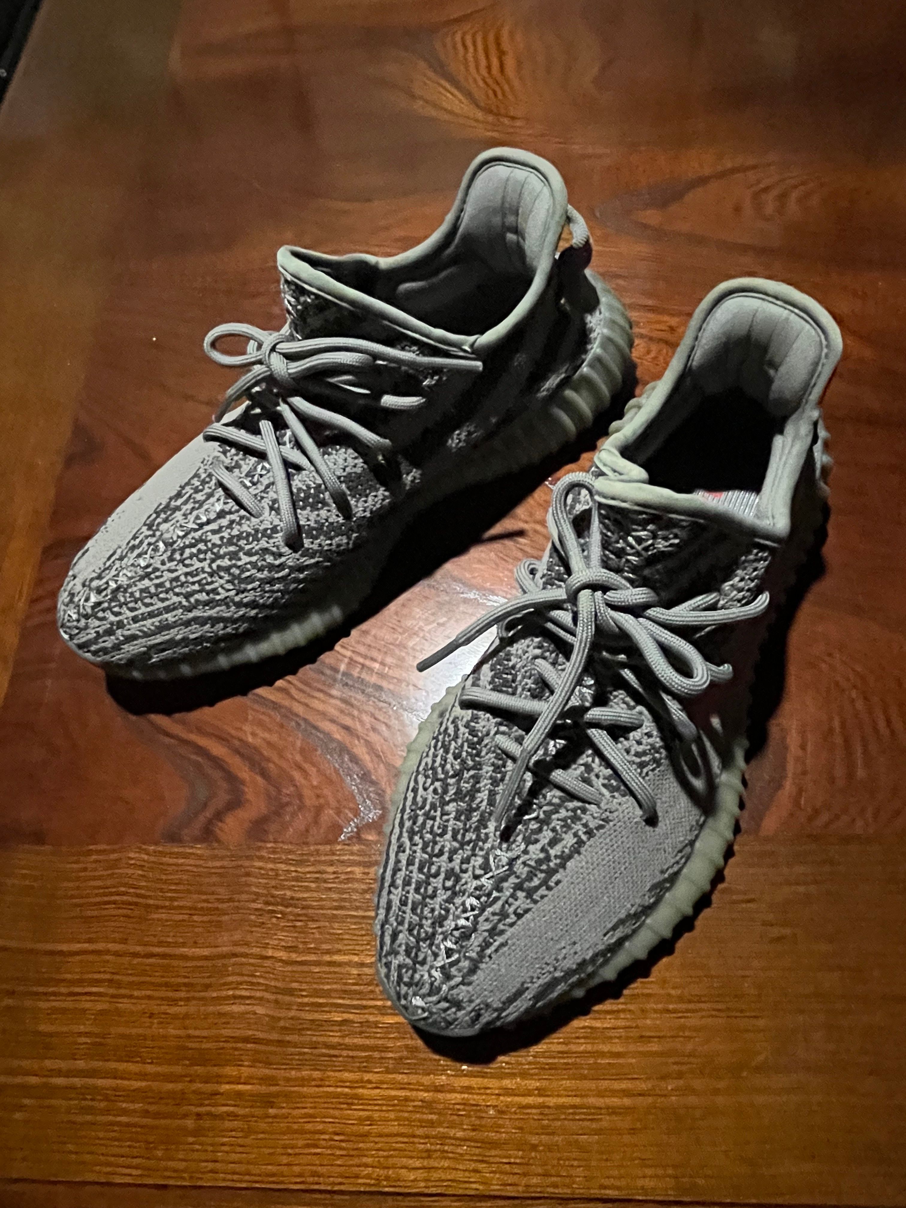 未使用品！Yeezy Boost 350 V2 グレー/オレンジ adidas Yeezy Boost 350 V2 