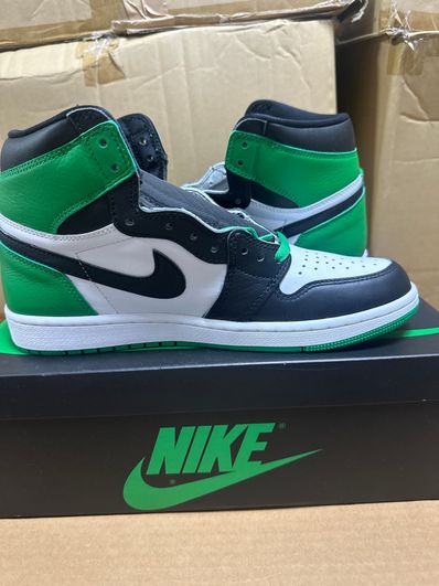 Nike Air Jordan 1 Retro High OG "Celtics/Black and Lucky Green" (2023)