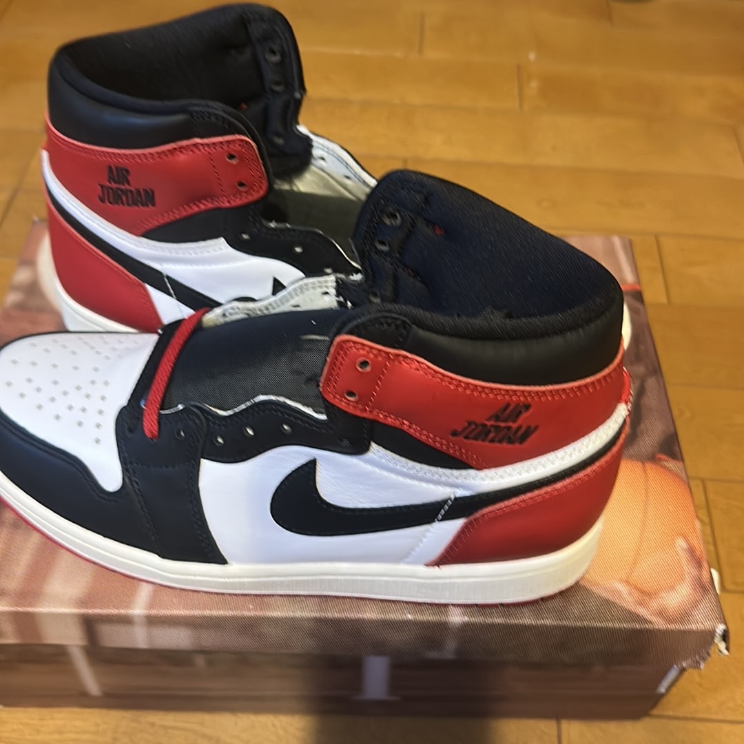 Nike Air Jordan 1 Retro High OG "Black Toe Reimagined"