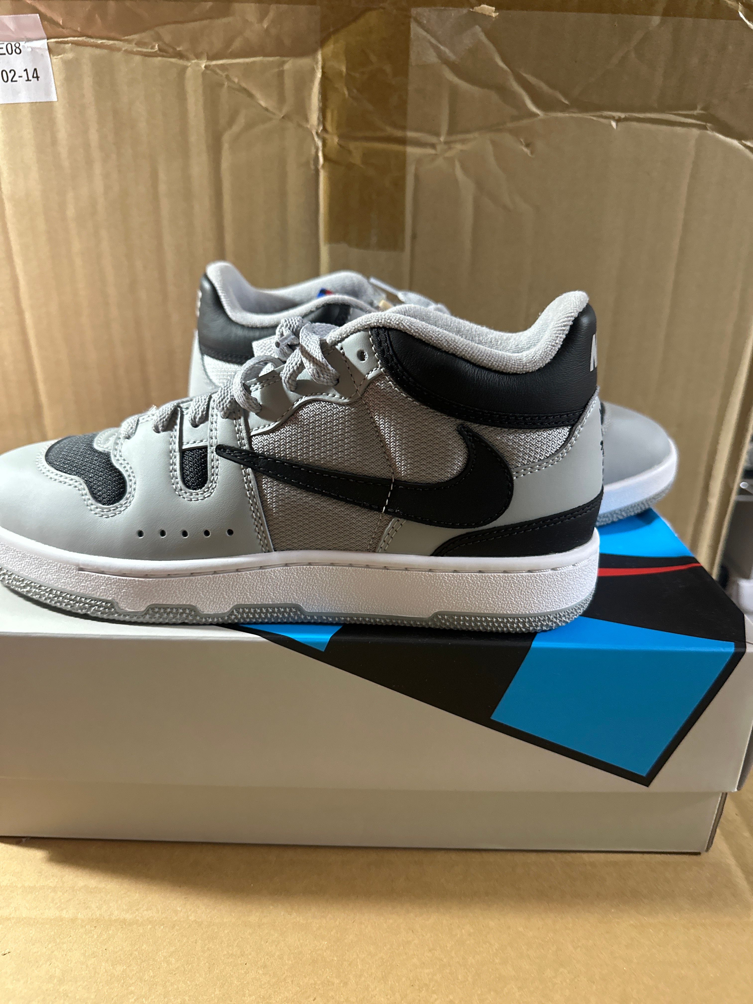 Travis Scott Cactus Jack × Nike Attack (Mac Attack) "Light Smoke Grey"