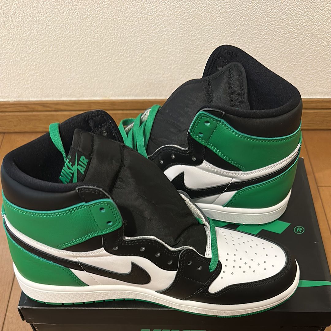Nike Air Jordan 1 Retro High OG "Celtics/Black and Lucky Green" (2023)