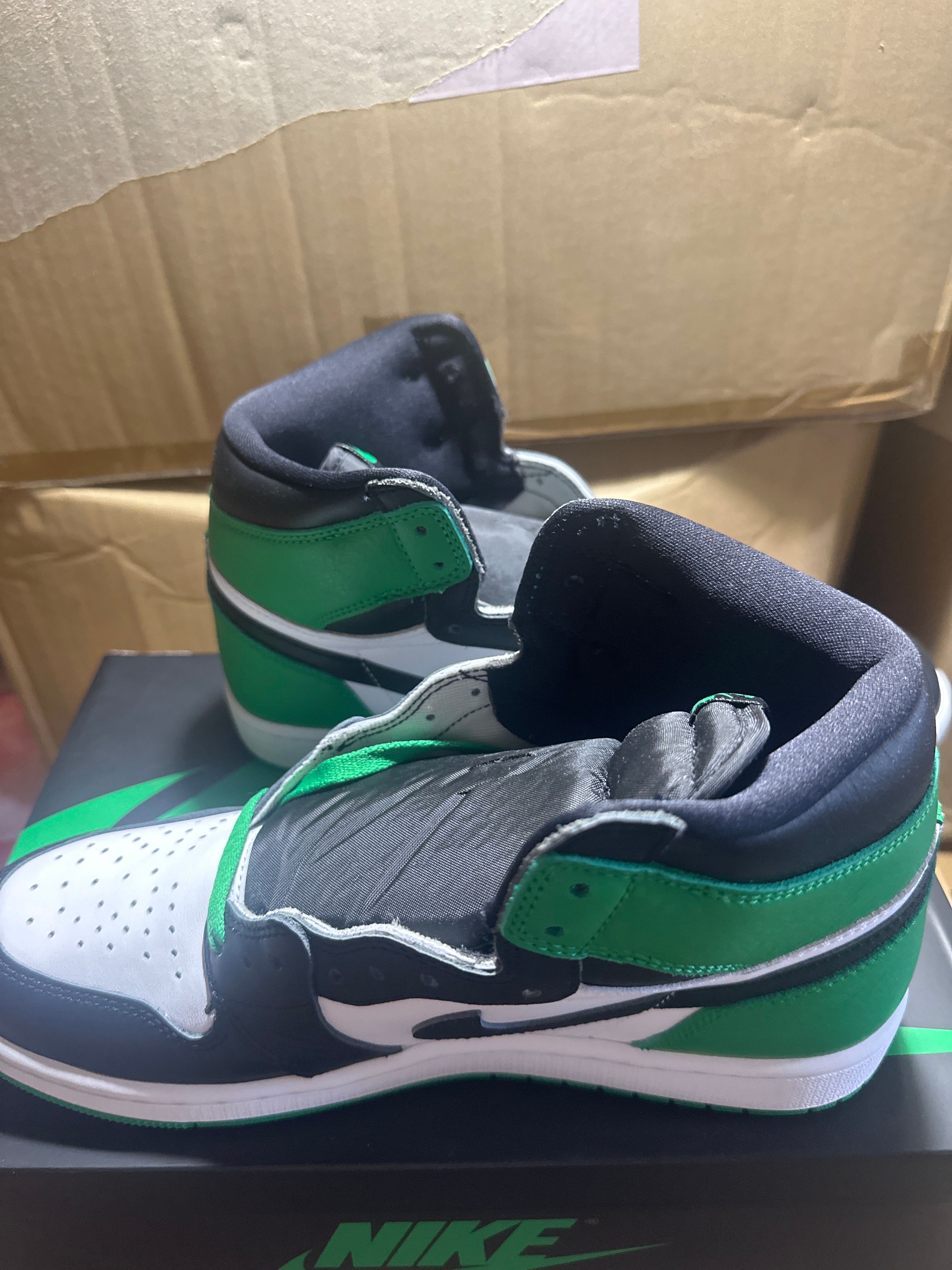 Nike Air Jordan 1 Retro High OG "Celtics/Black and Lucky Green" (2023)