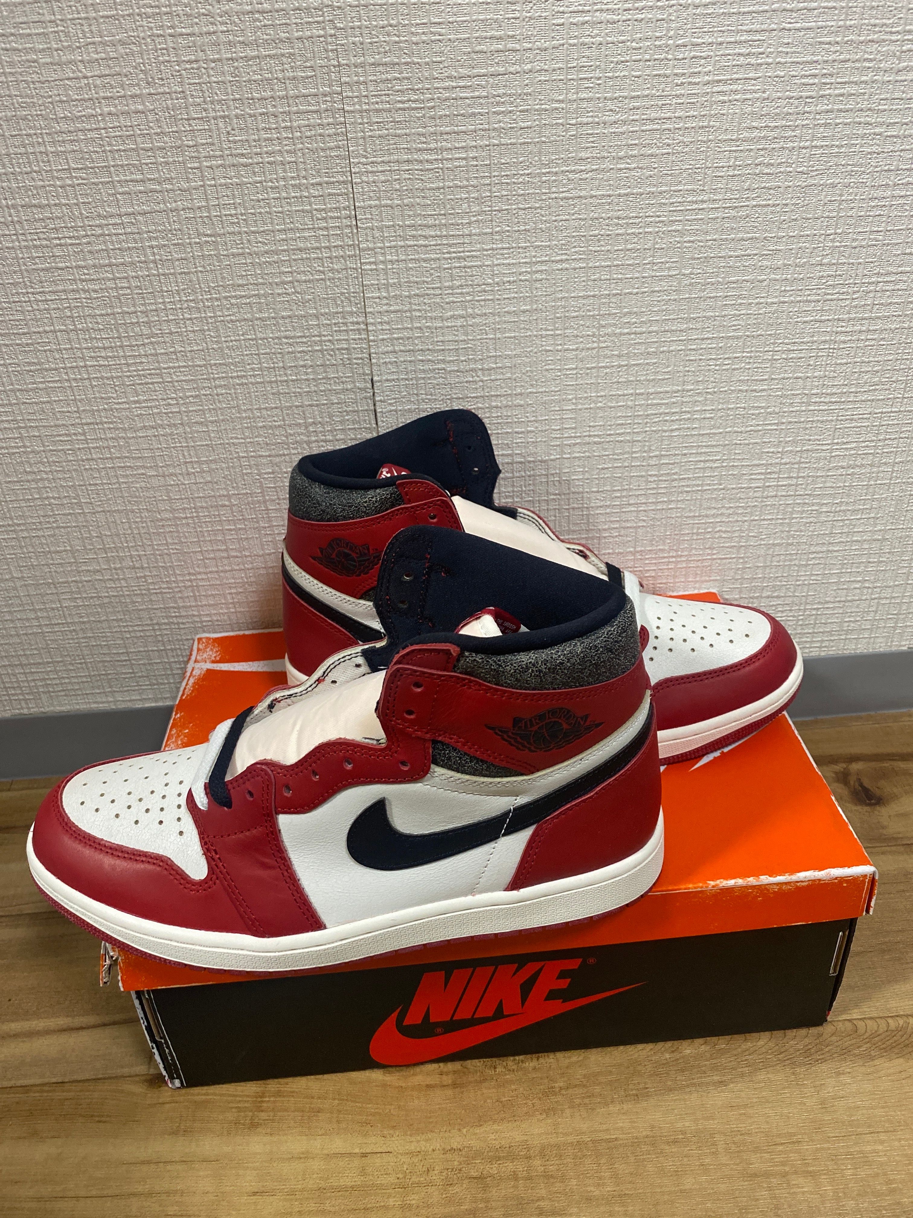 Nike Air Jordan 1 High OG "Lost & Found/Chicago"