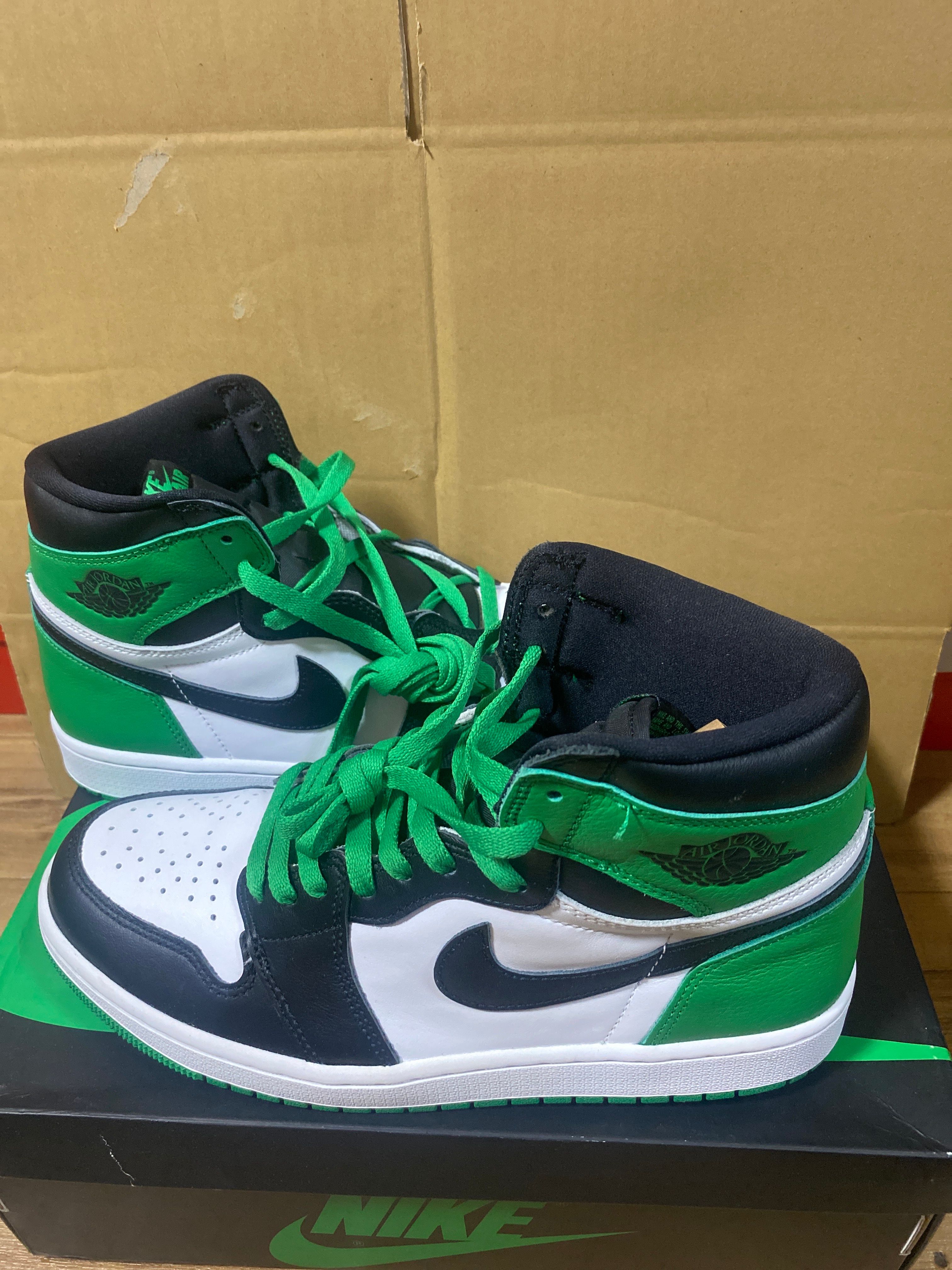 Nike Air Jordan 1 Retro High OG "Celtics/Black and Lucky Green" (2023)