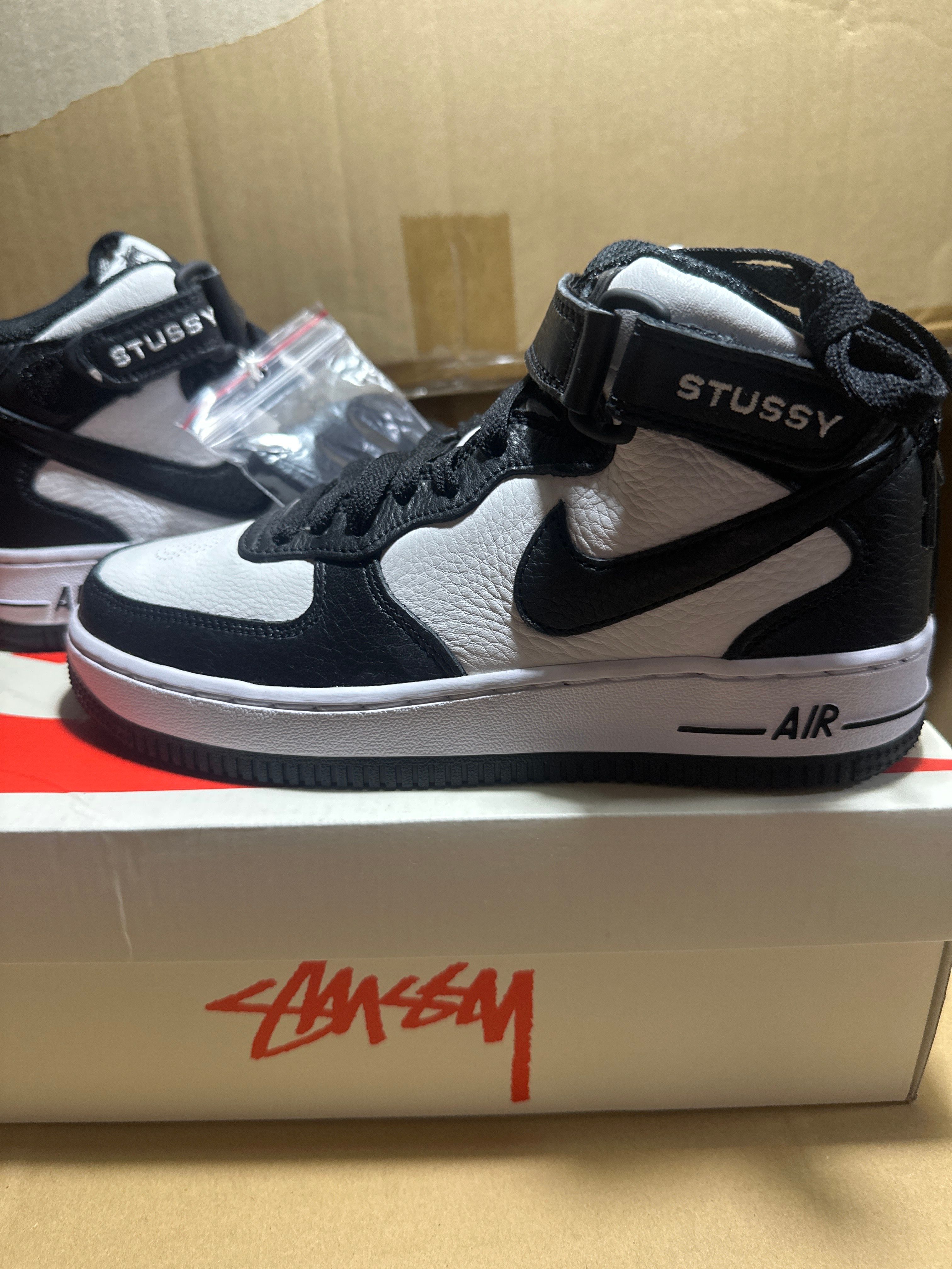 Stussy × Nike Air Force 1 Mid "Black and Light Bone"