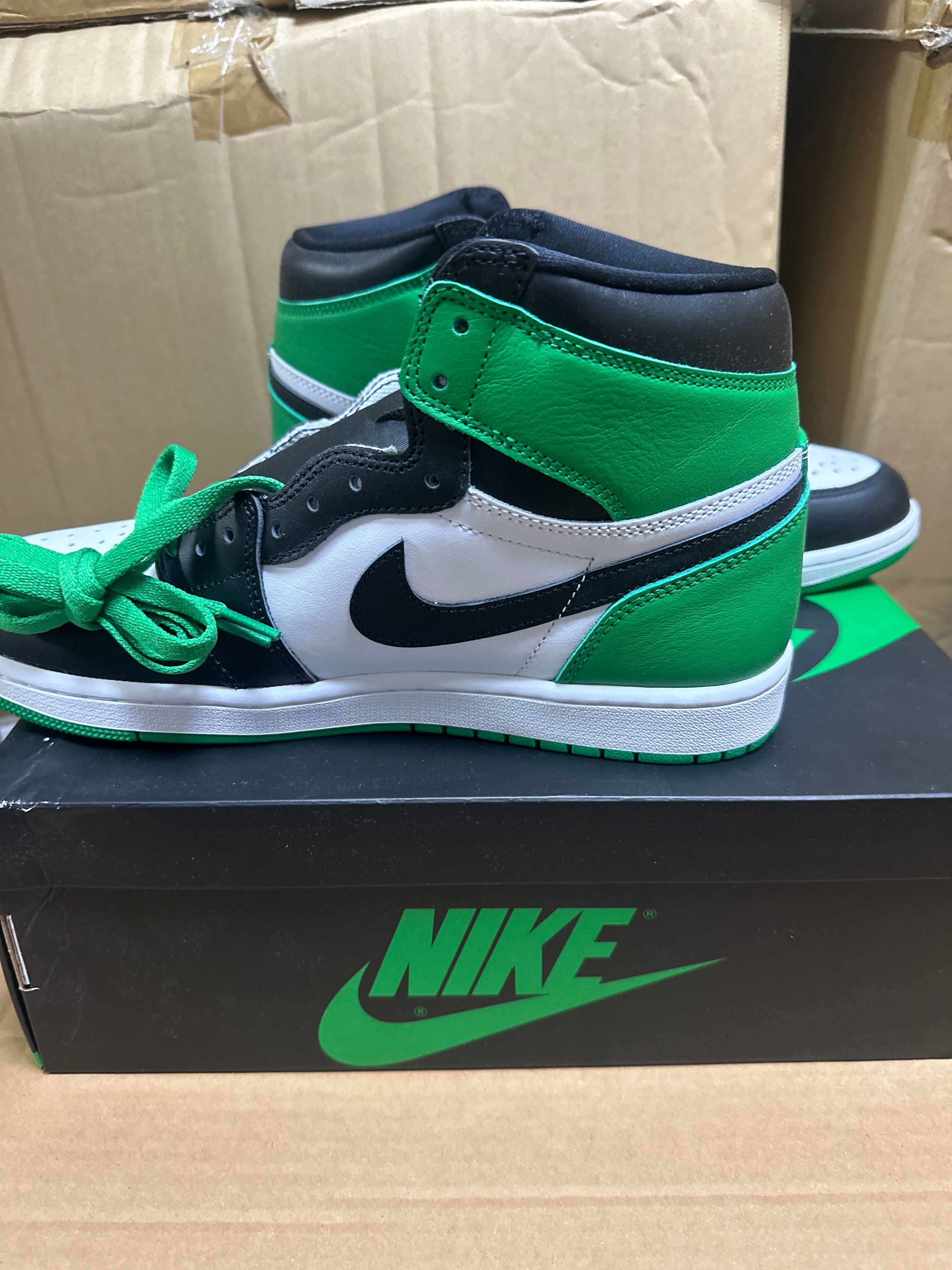 Nike Air Jordan 1 Retro High OG "Celtics/Black and Lucky Green" (2023)