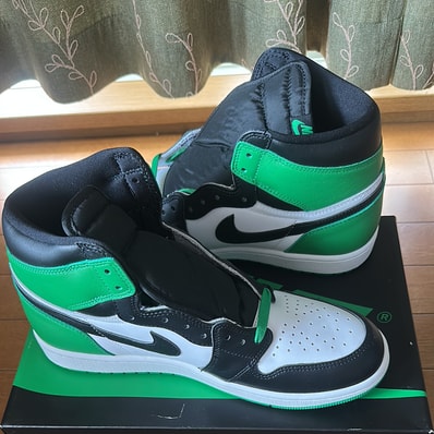 Nike Air Jordan 1 Retro High OG "Celtics/Black and Lucky Green" (2023)