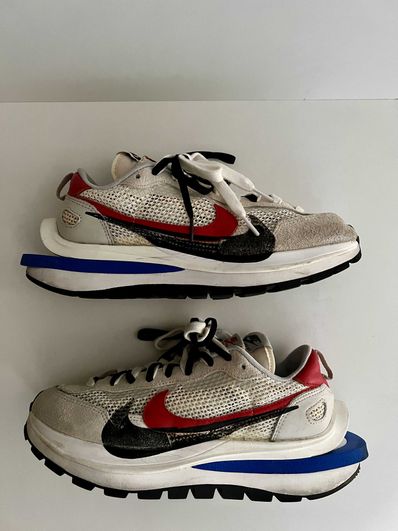 sacai × Nike Vapor Waffle "Royal Fuchsia"