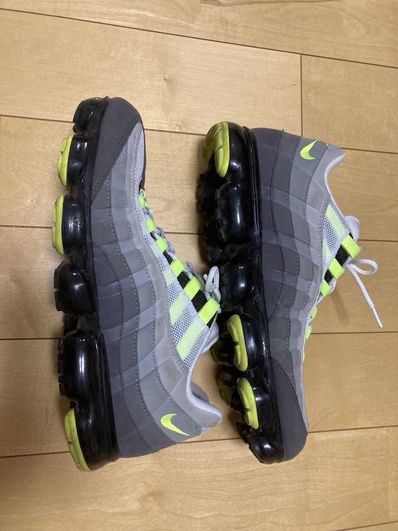 Nike Air Vapormax 95 "Neon"