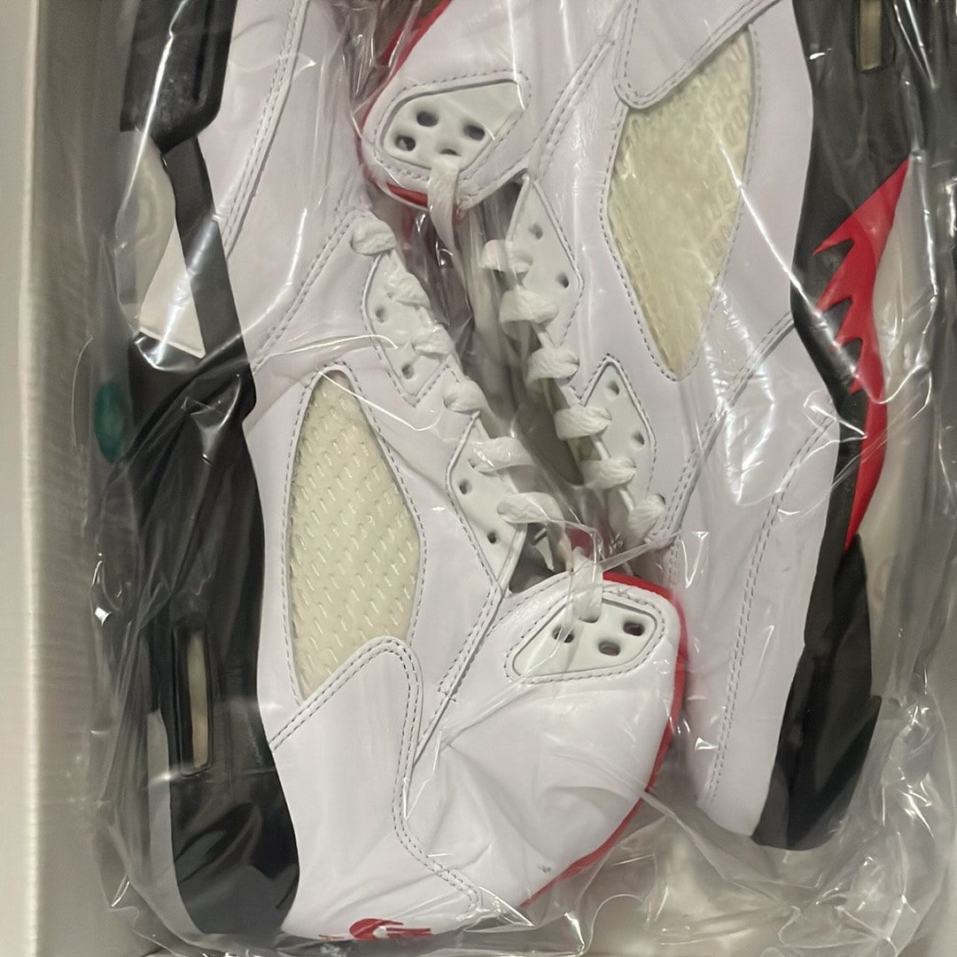 Nike Air Jordan 5 Retro "Fire Red" (2020)