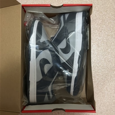 Nike Dunk Low "Championship Grey"