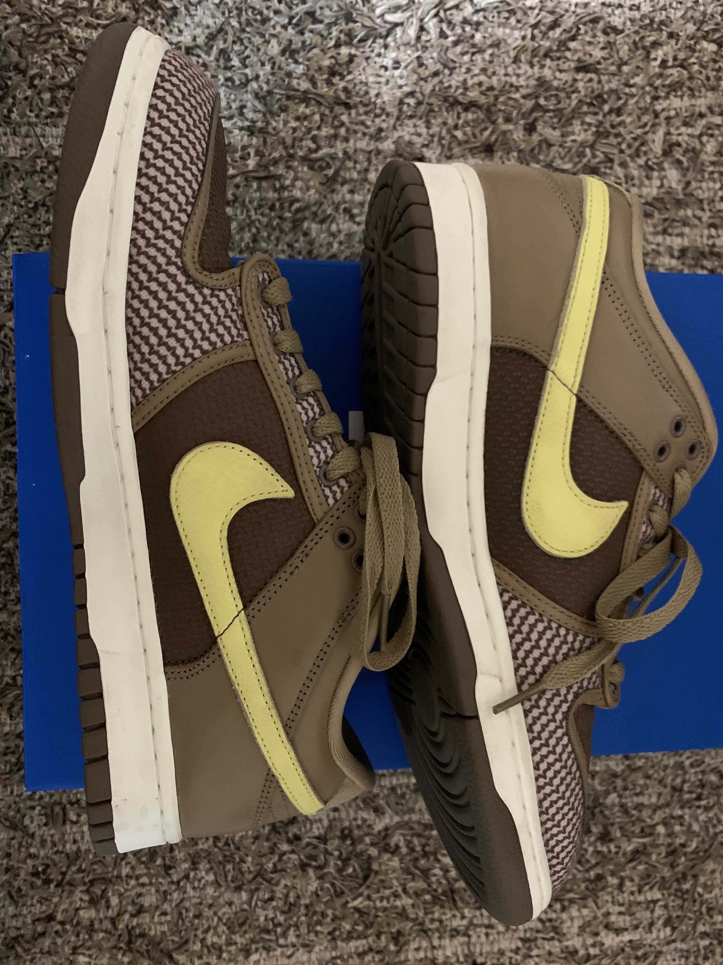 UNDEFEATED × Nike Dunk Low SP  "Canteen/Lemon Frost/Palomino"