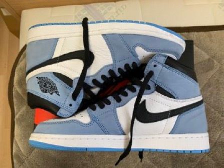 Nike Air Jordan 1 High OG "University Blue"