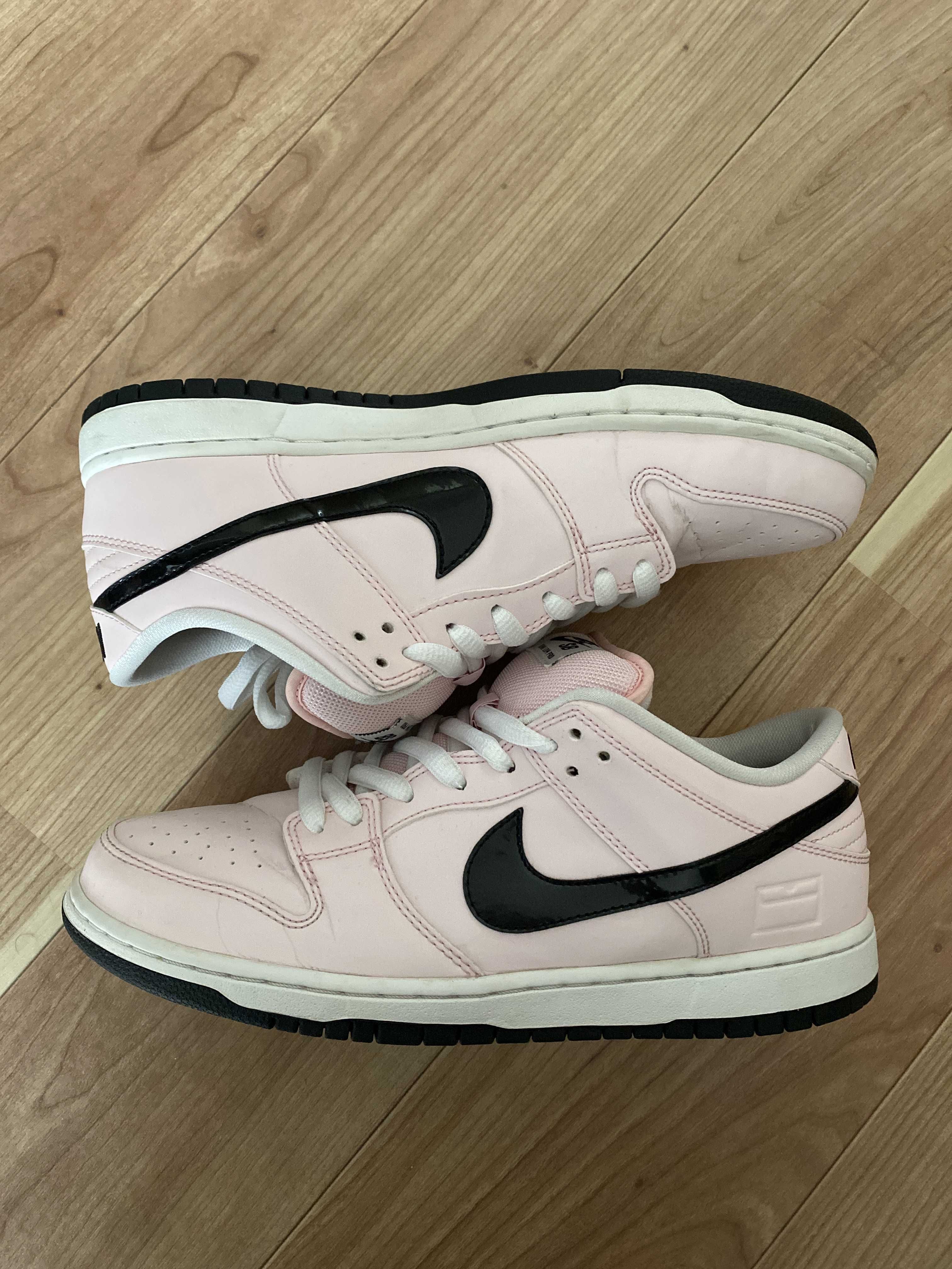 UNDEFEATED × Nike Dunk Low SP "Canteen/Lemon Frost/Palomino"