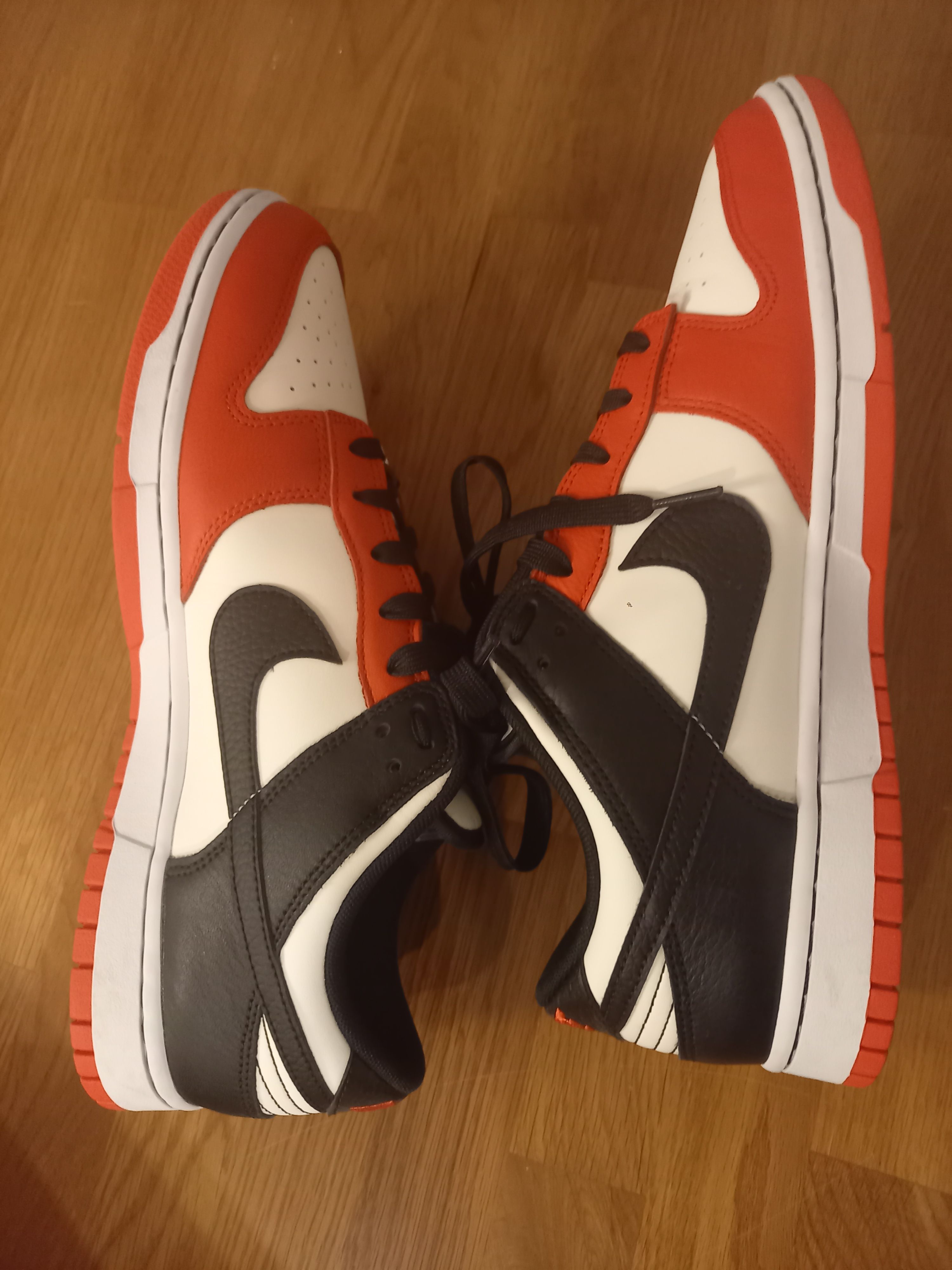 NBA × Nike Dunk Low EMB 75th Anniversary "Chicago Bulls"