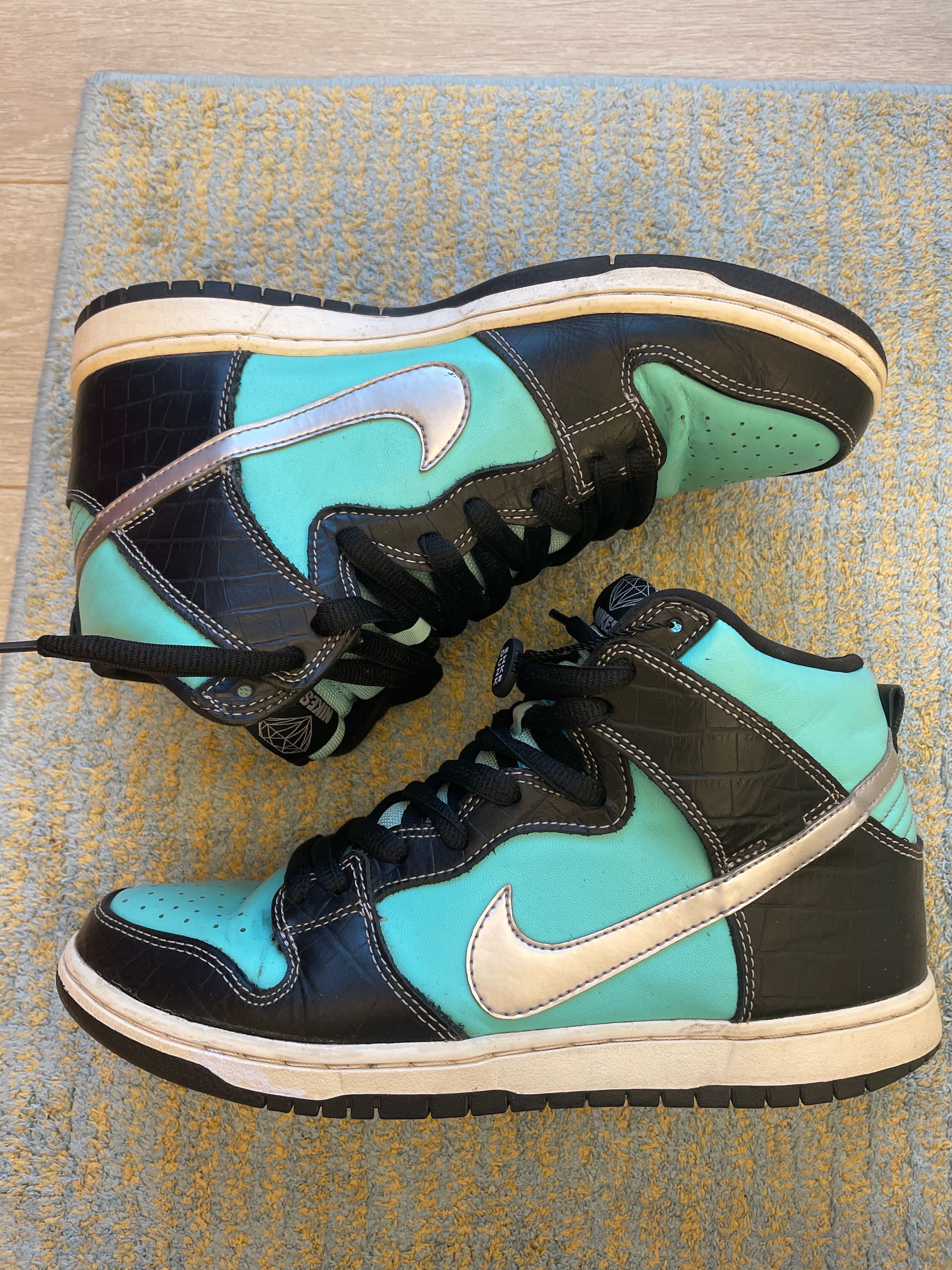 Diamond Supply × Nike SB Dunk High "Tiffany"