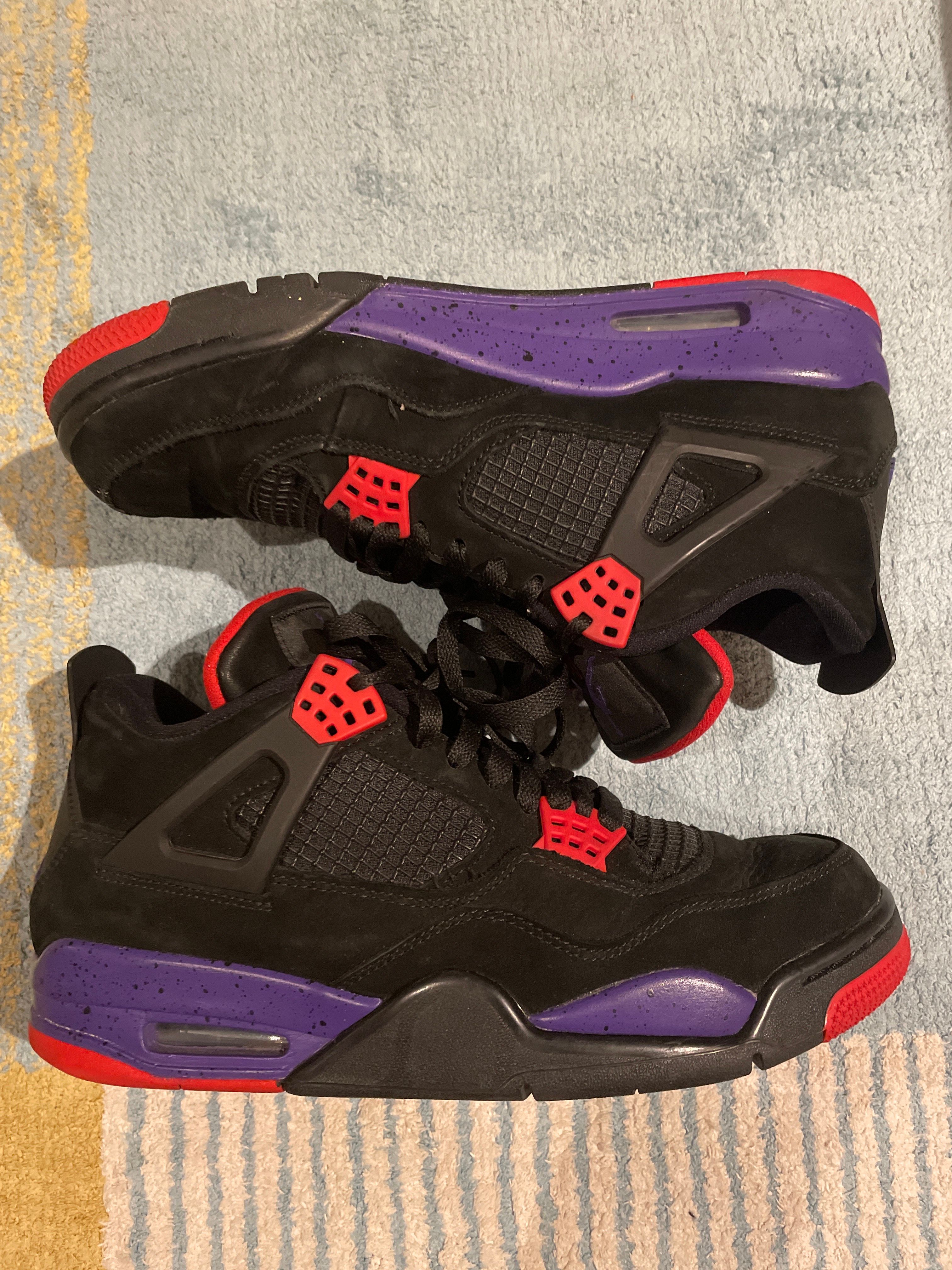 OVO × NIKE AIR JORDAN 4 RETRO DRAKE "RAPTORS"