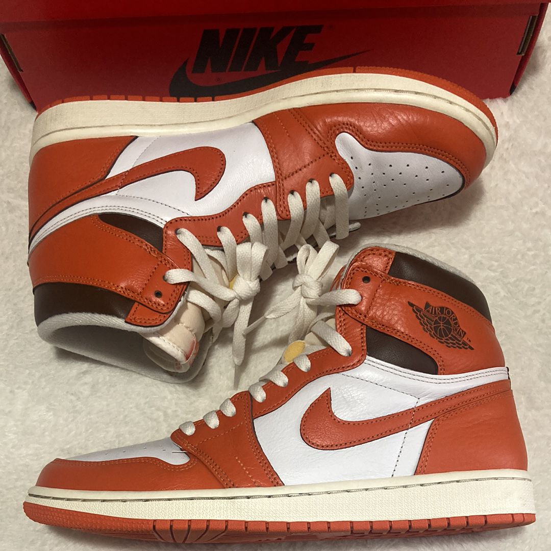 Nike Women's Air Jordan 1 High OG "Starfish"