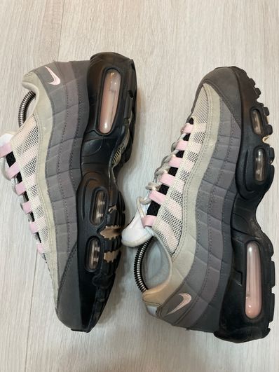 Nike Air Max 95 "Gunsmoke/Pink Foam"