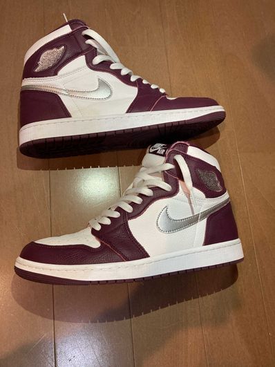 Nike Air Jordan 1 High OG "Bordeaux"