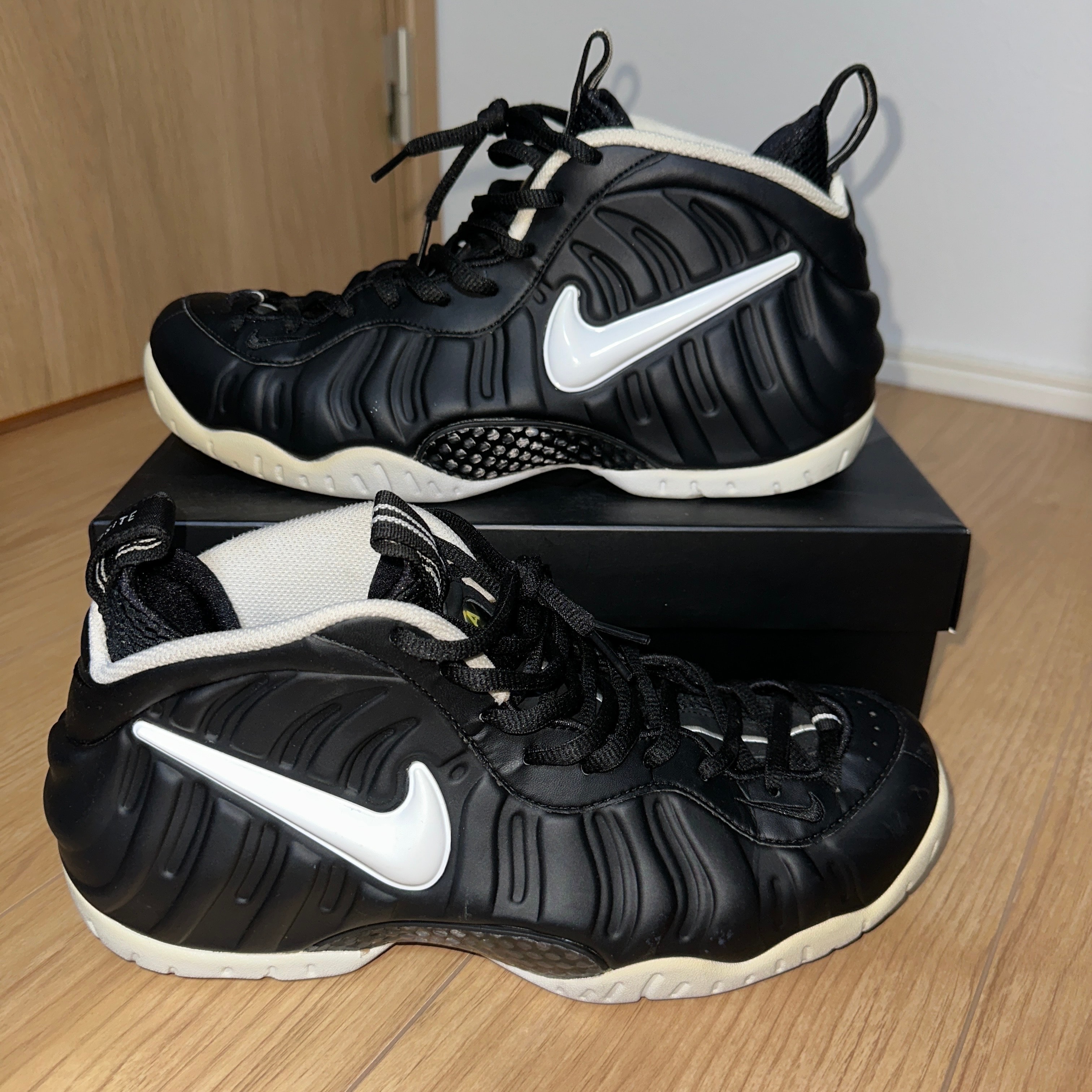 ヒ*ロ様 ナイキ　エアフォームポジットワン　ブラック/ホワイト 国内4月発売予定】ナイキ エア フォームポジット ワン ホワイト