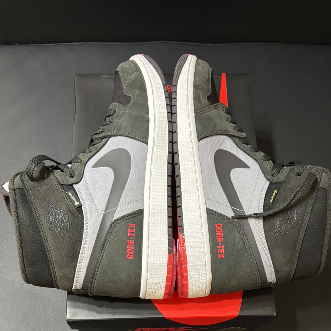 Nike Air Jordan 1 Element GORE-TEX "Black Cement"