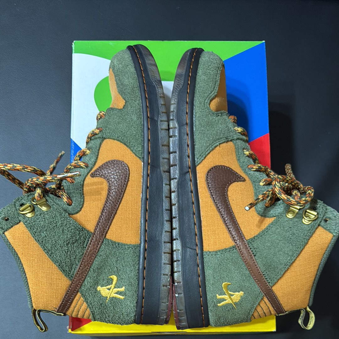 PASS~PORT × Nike SB Dunk High "Work Boot"