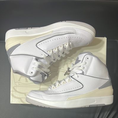 Nike Air Jordan 2 "White and Cement Grey"
