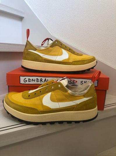 Tom Sachs × NikeCraft Women's General Purpose Shoe "Yellow / Archive"