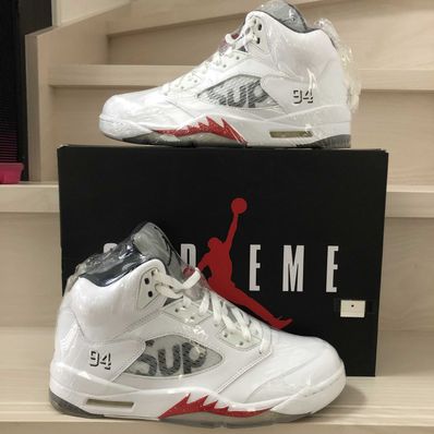 Supreme × Nike Air Jordan 5 Retro "White"
