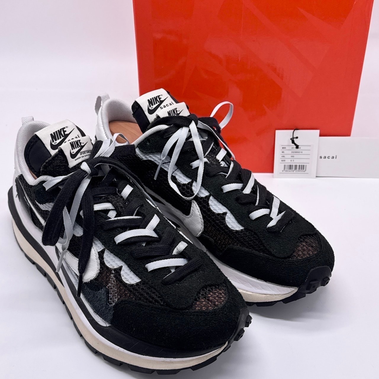 sacai × Nike Vapor Waffle "Black and White"