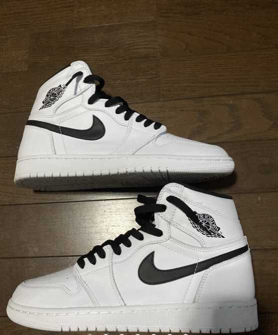 Nike Air Jordan 1 Retro High "Yin Yang White"