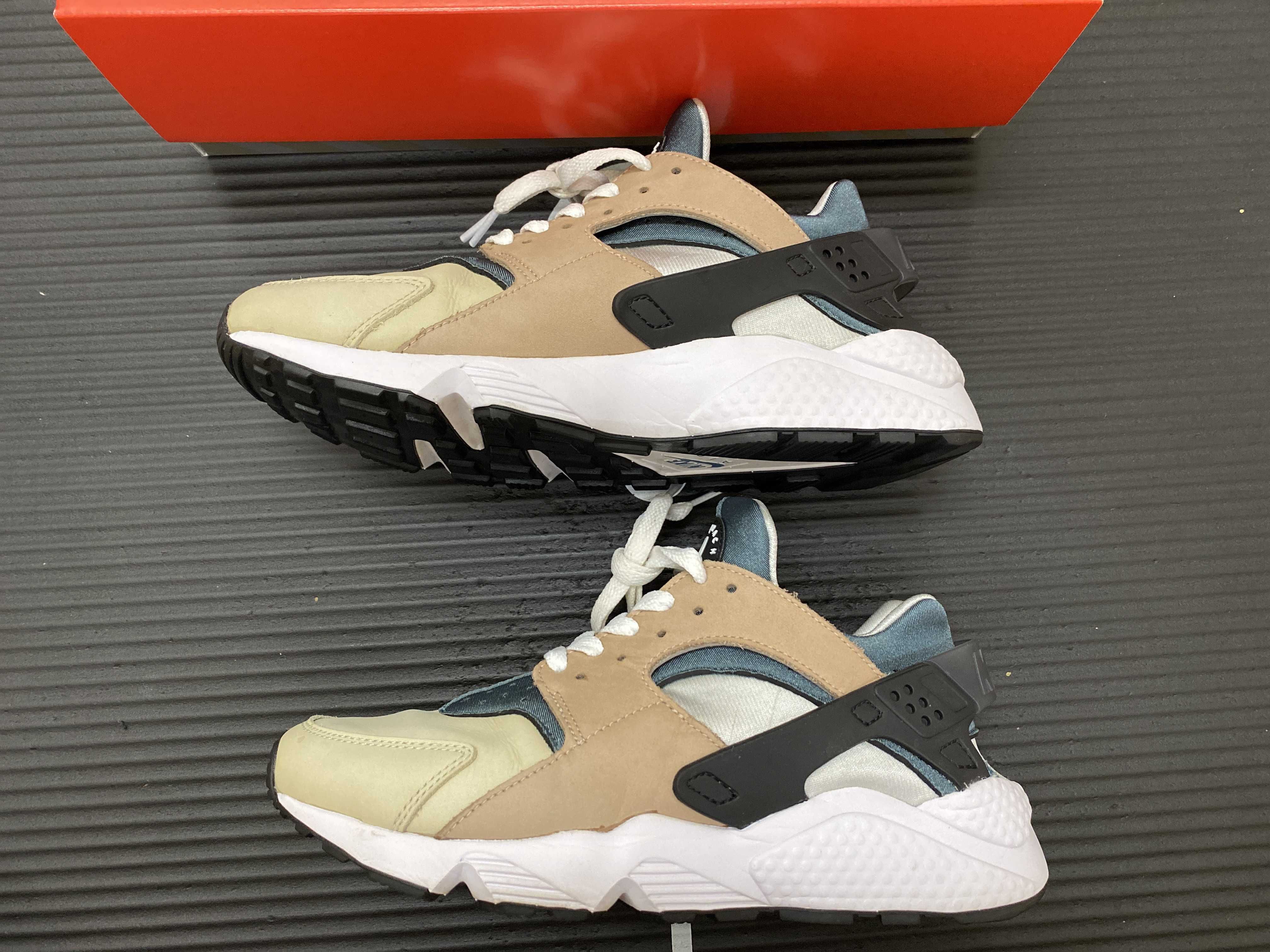Nike Air Huarache Escape Bisque Storm Grey を買うならスニーカーダンク