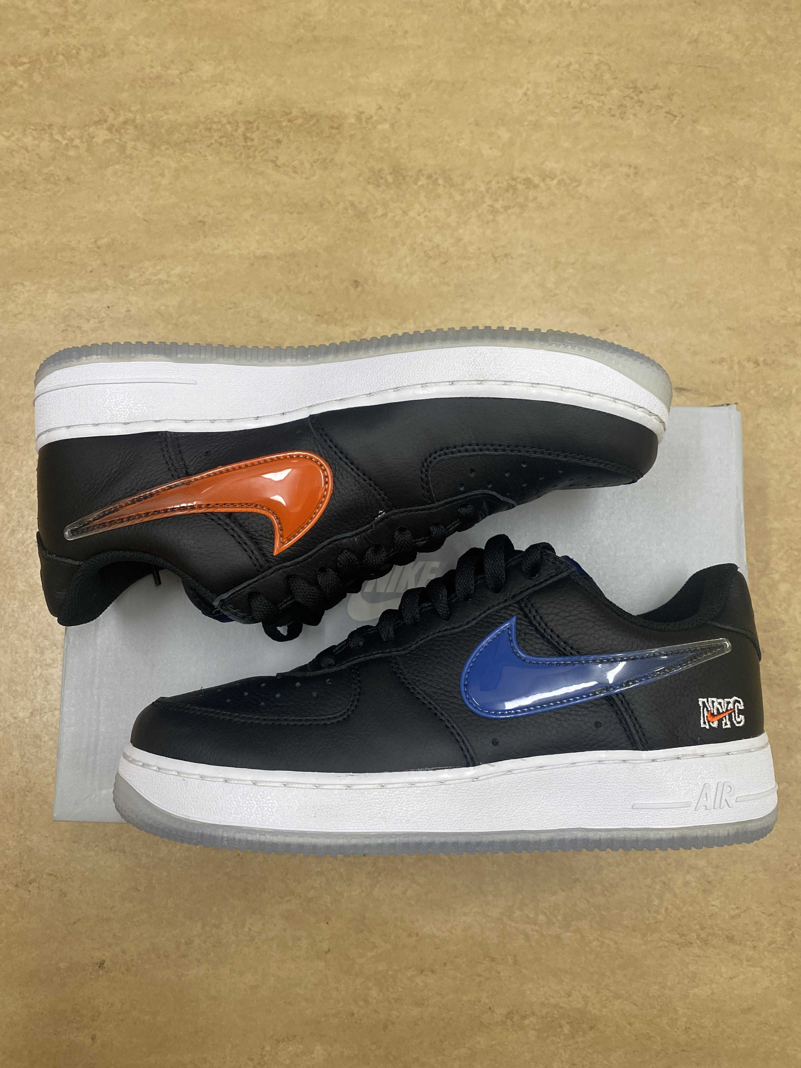 KITH × Nike Air Force 1 Low New York Knicks "Black/Brilliant Orange/Rush/Brilliant White"