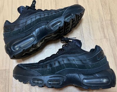 Nike Air Max 95 Essential "Black/Dark Grey/Black"