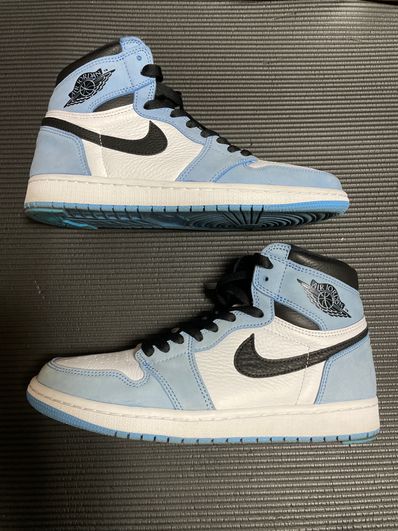 Nike Air Jordan 1 High OG "University Blue"