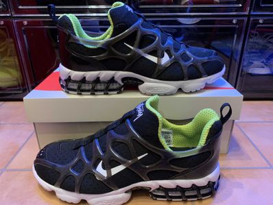 Stussy x Nike Air Zoom Kukini "Black/White/Bright Cactus"