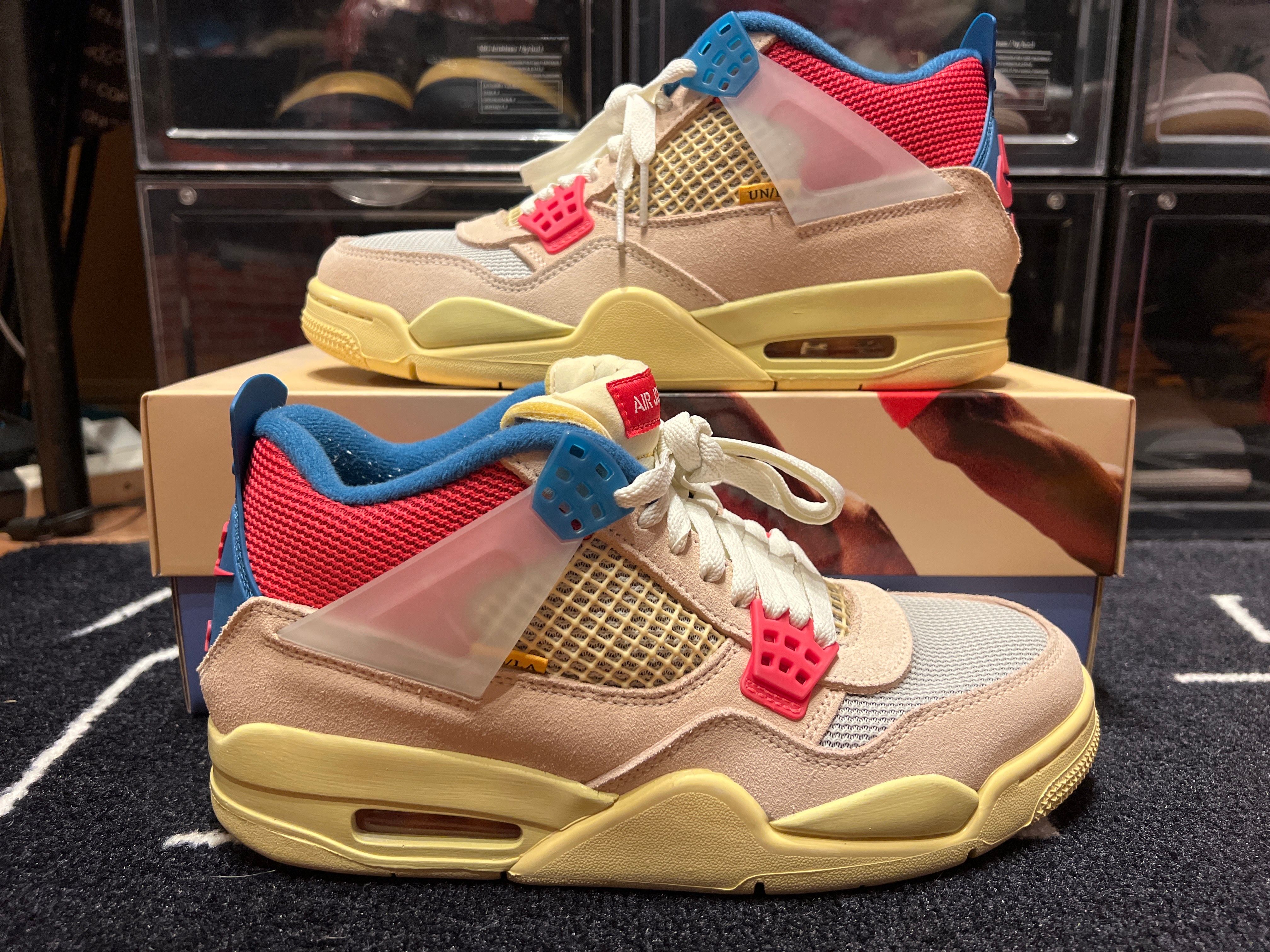 UNION × Nike Air Jordan 4 SP "Guava Ice/Light Fusion Red"