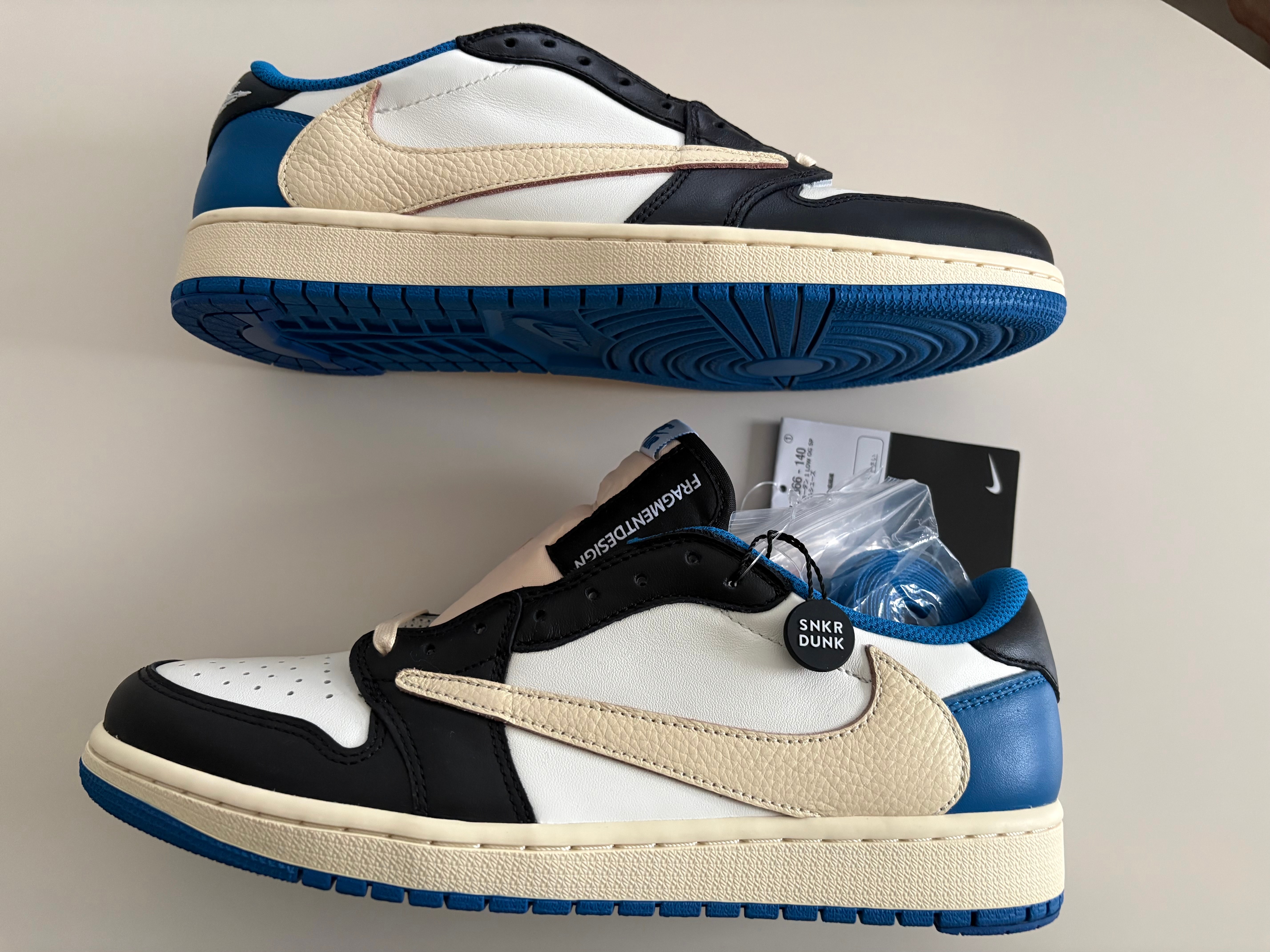 Travis Scott × fragment design × Nike Air Jordan 1 Low OG SP "Military Blue"