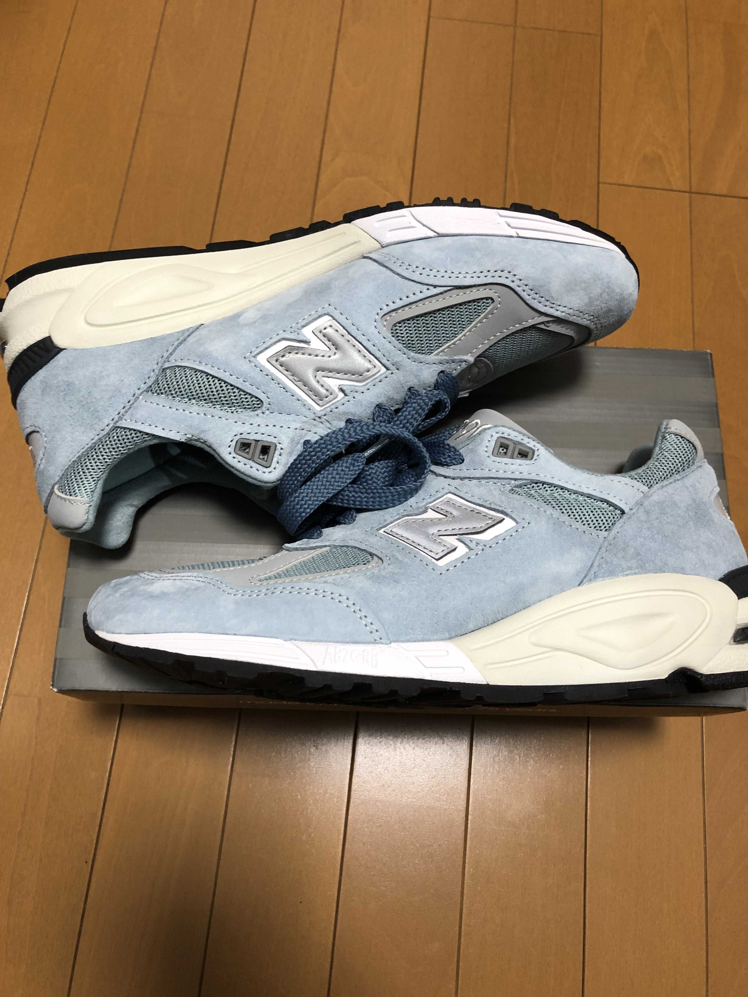 KITH × New Balance 990V2 "Storm Blue"