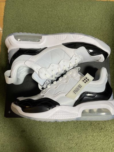 Nike Jordan MA 2 "Concord"