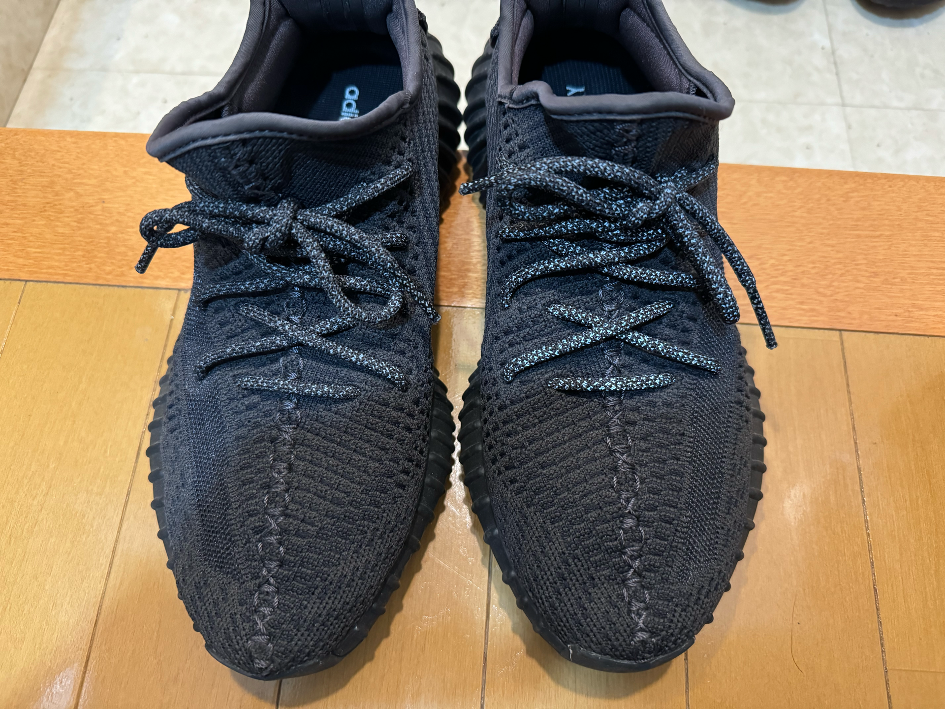 adidas YEEZY Boost 350 V2 "Black"