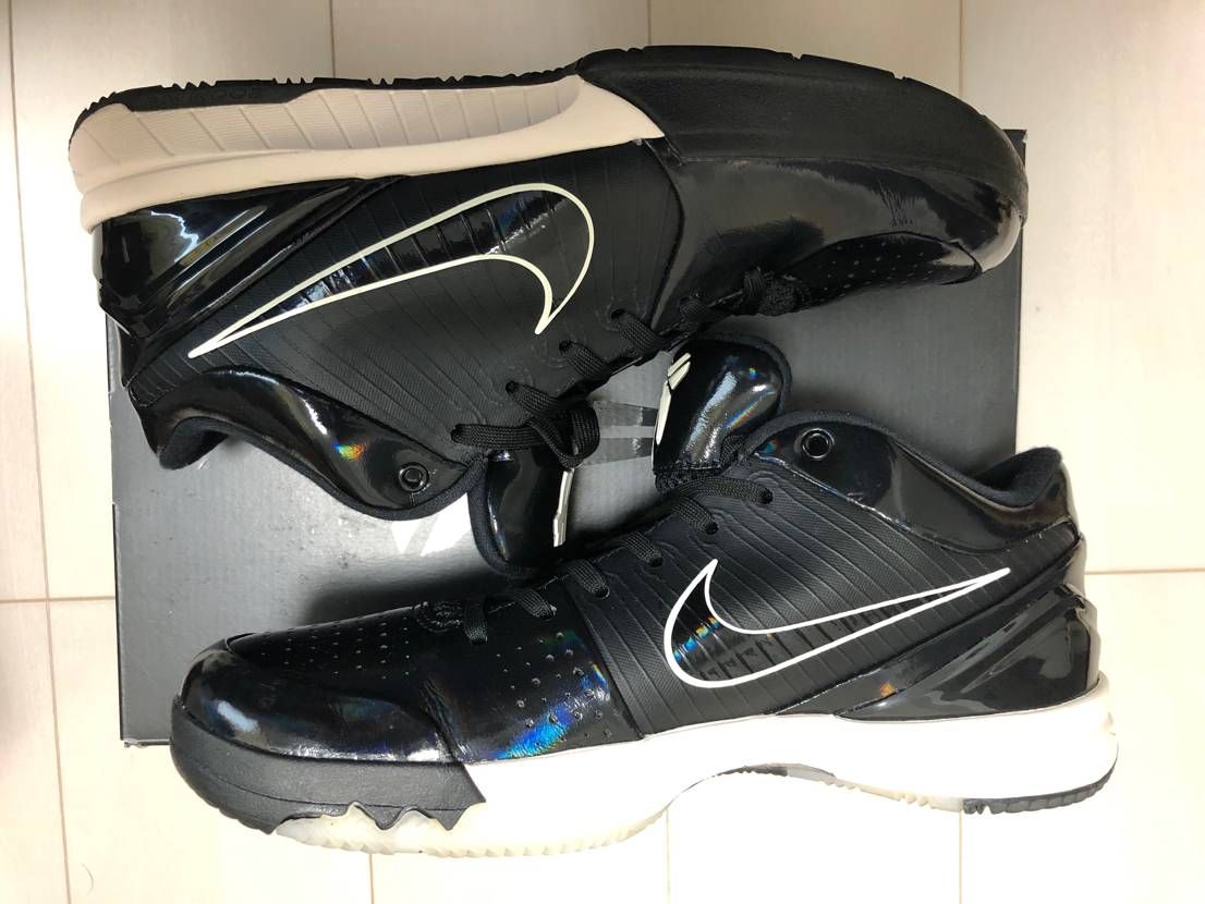 UNDEFEATED × Nike Kobe 4 Protro "Black Mamba"