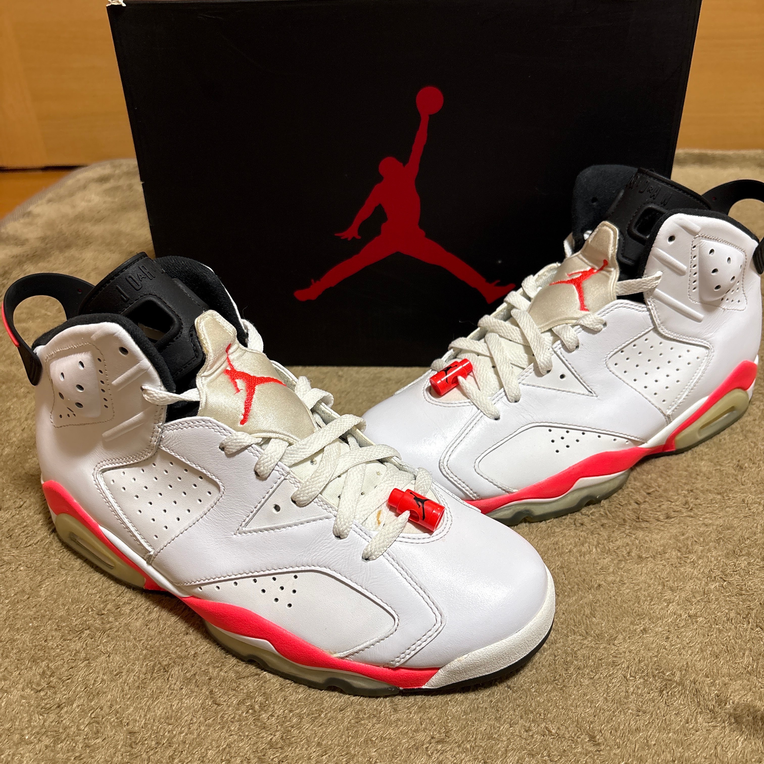 Nike Air Jordan 6 Retro "White / Infra Red" (2014)